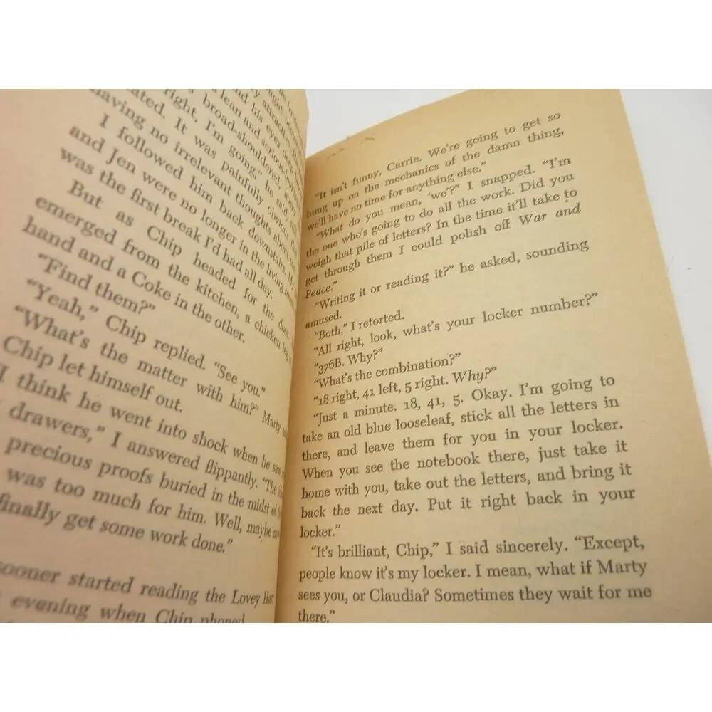 Vintage 1975 Dear Lovey Hart I Am Desperate Ellen Conford Paperback Book YA